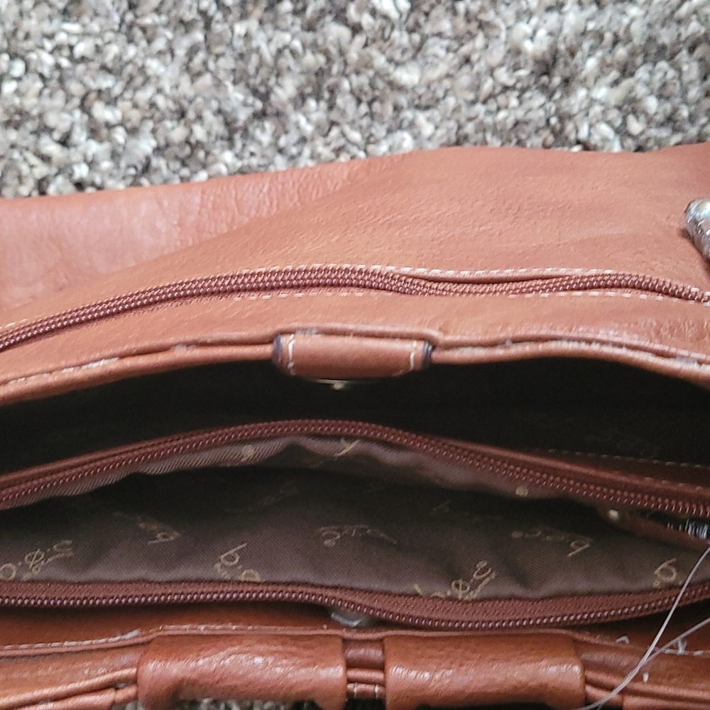 Purse - Picture 5 of 6